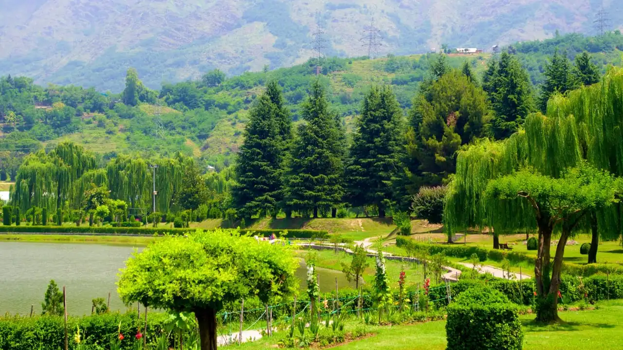 Kashmir Tour Package From Pune